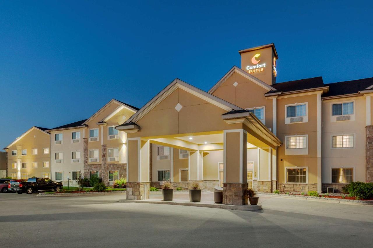 Comfort Suites Johnson Creek Conference Center Экстерьер фото